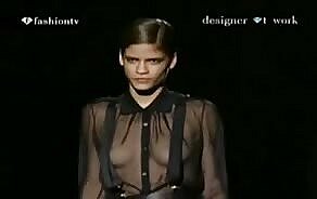 Oops Pornofilme - Dessous Runway Measure - durchschauen und Nackt - im Fernsehen - Compilation