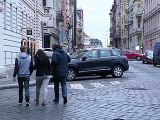 Ehefrau Katlein Ria nimmt einen BBC surrounding den Arsch
