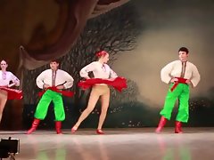 Trad. dança russa