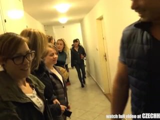 Girls Up Outsider in all directions a catch Obsolete stew HomeParty