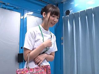 Lucu Perawat Layanan Brengsek Jepang